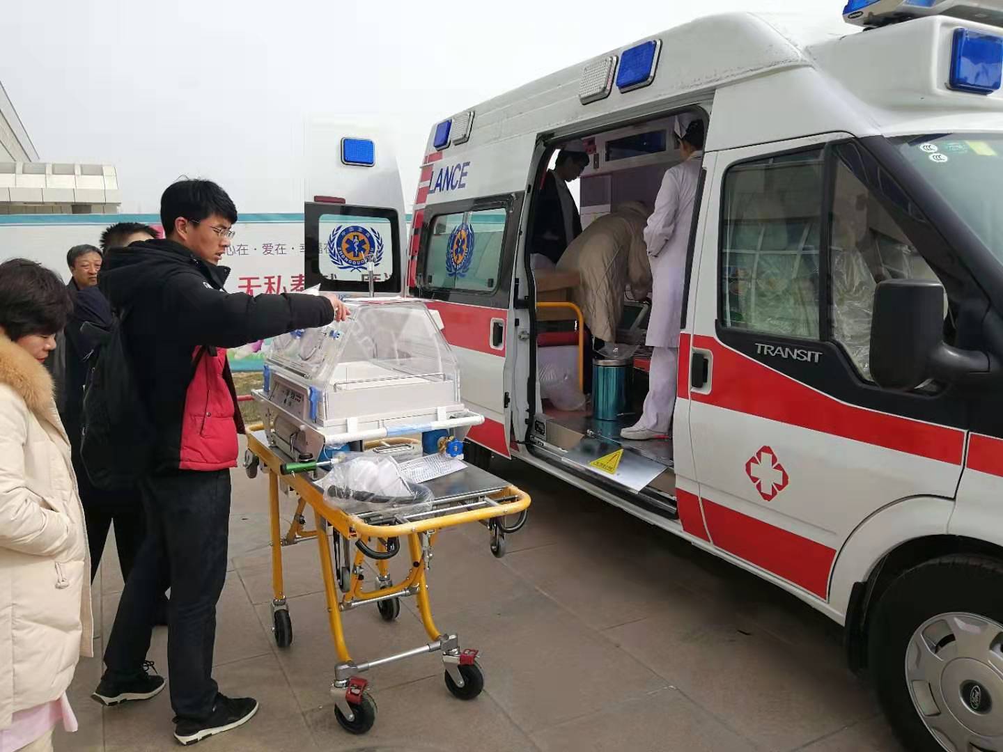 三门县救护车转院